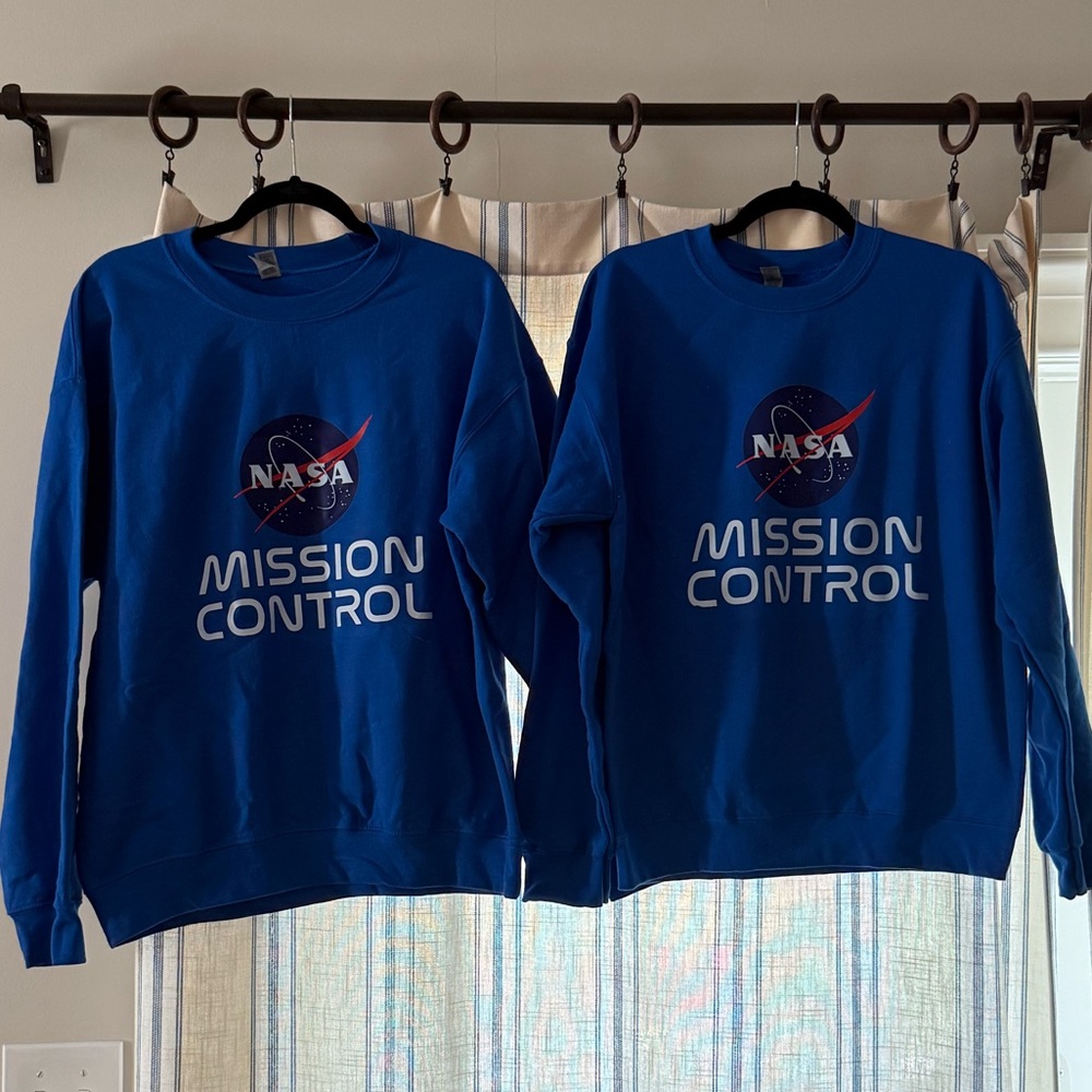 🚀 Space Themed Halloween Sweatshirts 💫
(Mission Control Parents)